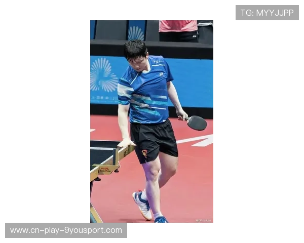 樊振东在训练中强化落点变化，状态保持积极